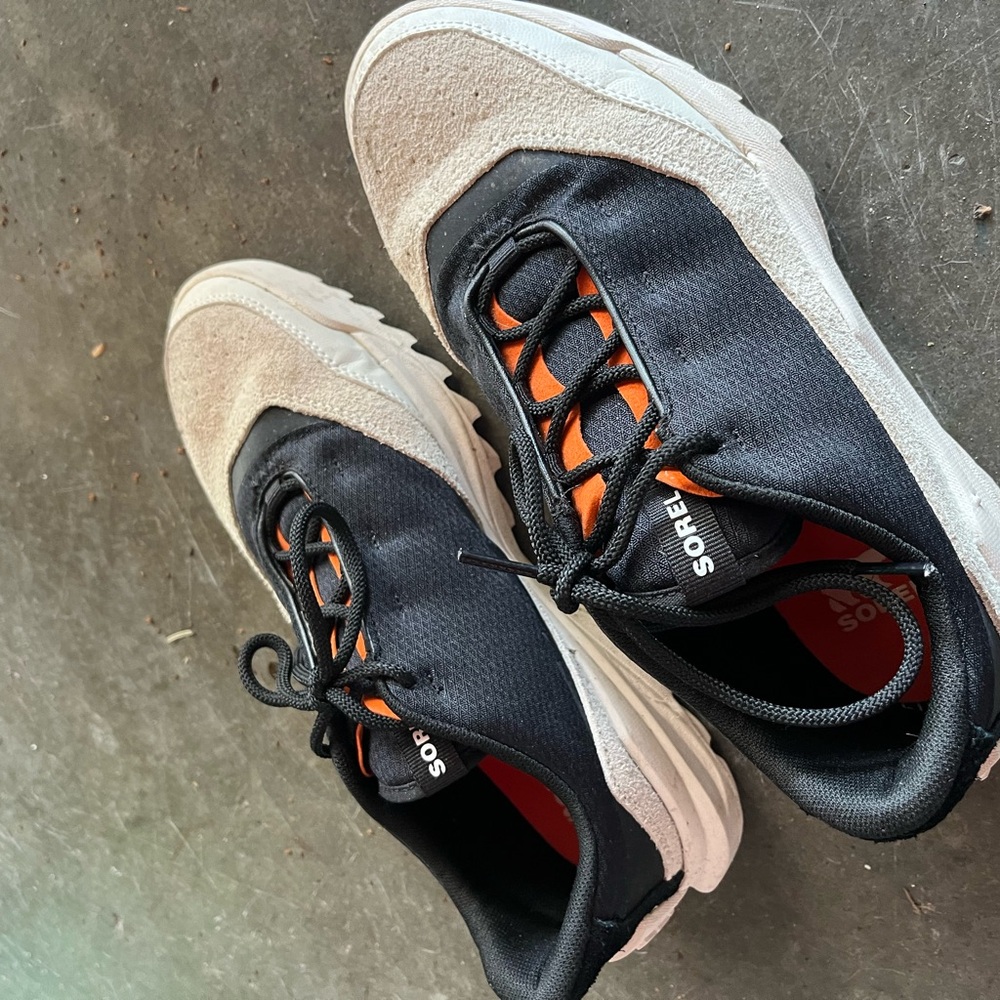 Sorel sneakers